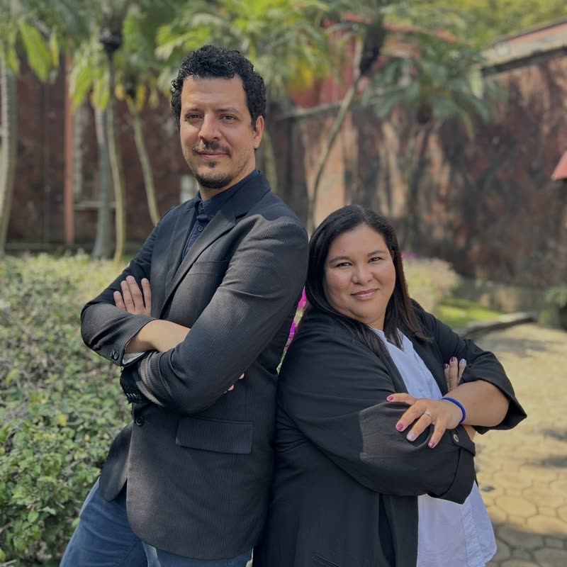 Oliver Martin · Daniela Olivera